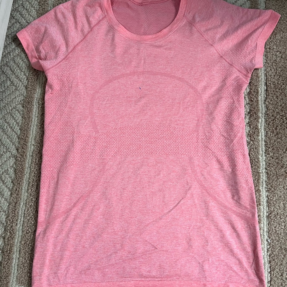 Women's Lululemon swiftly tech